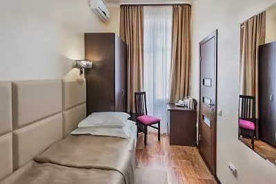 Номер 1-местный стандарт+ малый в санатории Бештау города Железноводск - фотография